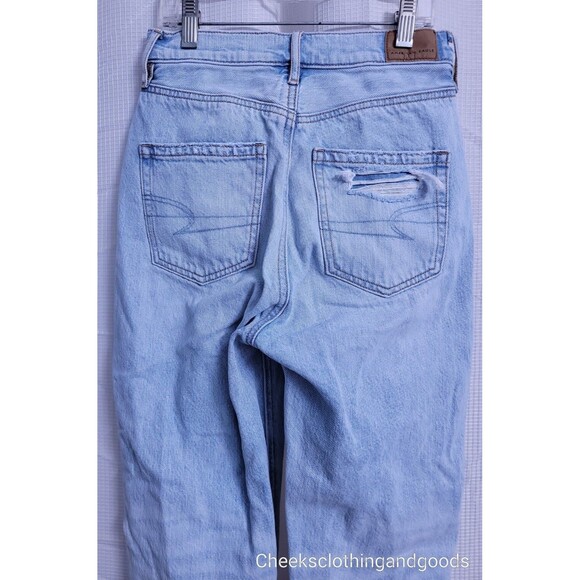 American Eagle Highest Rise 90s Boyfriend Crop Distressed Jeans size 00 Regular - Picture 5 of 7
